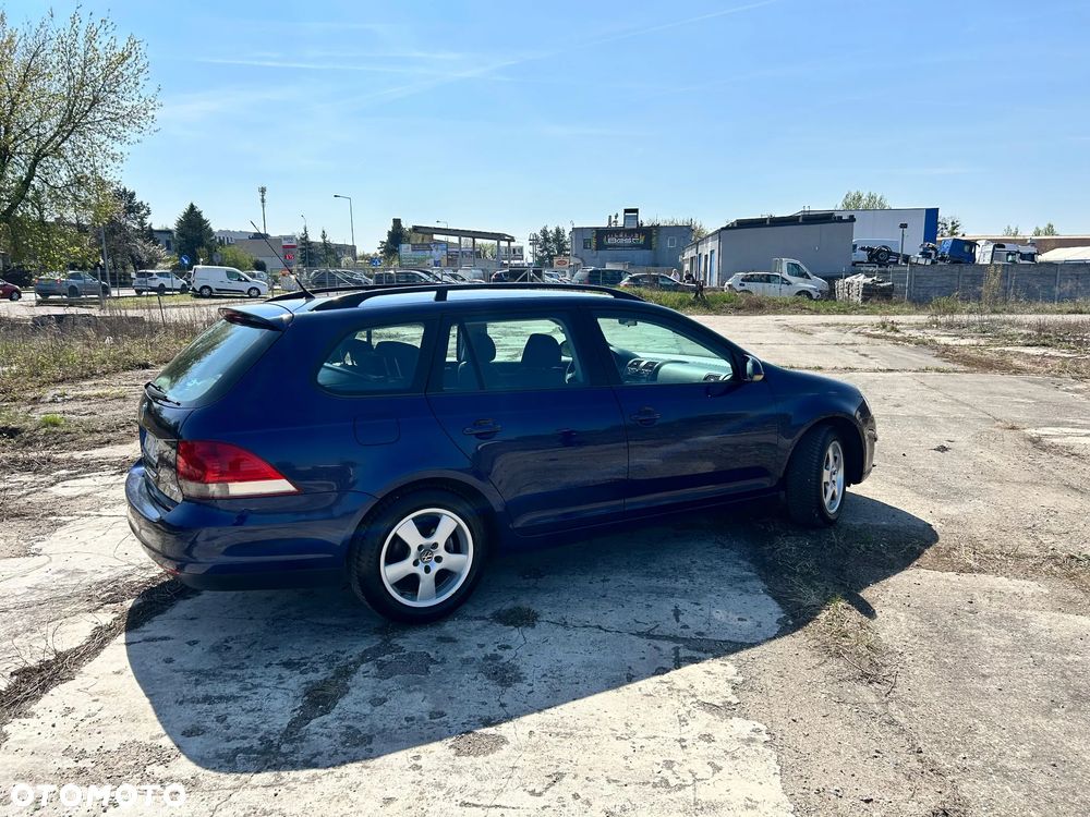 Volkswagen Golf 1.9 TDI Q-Line - 10