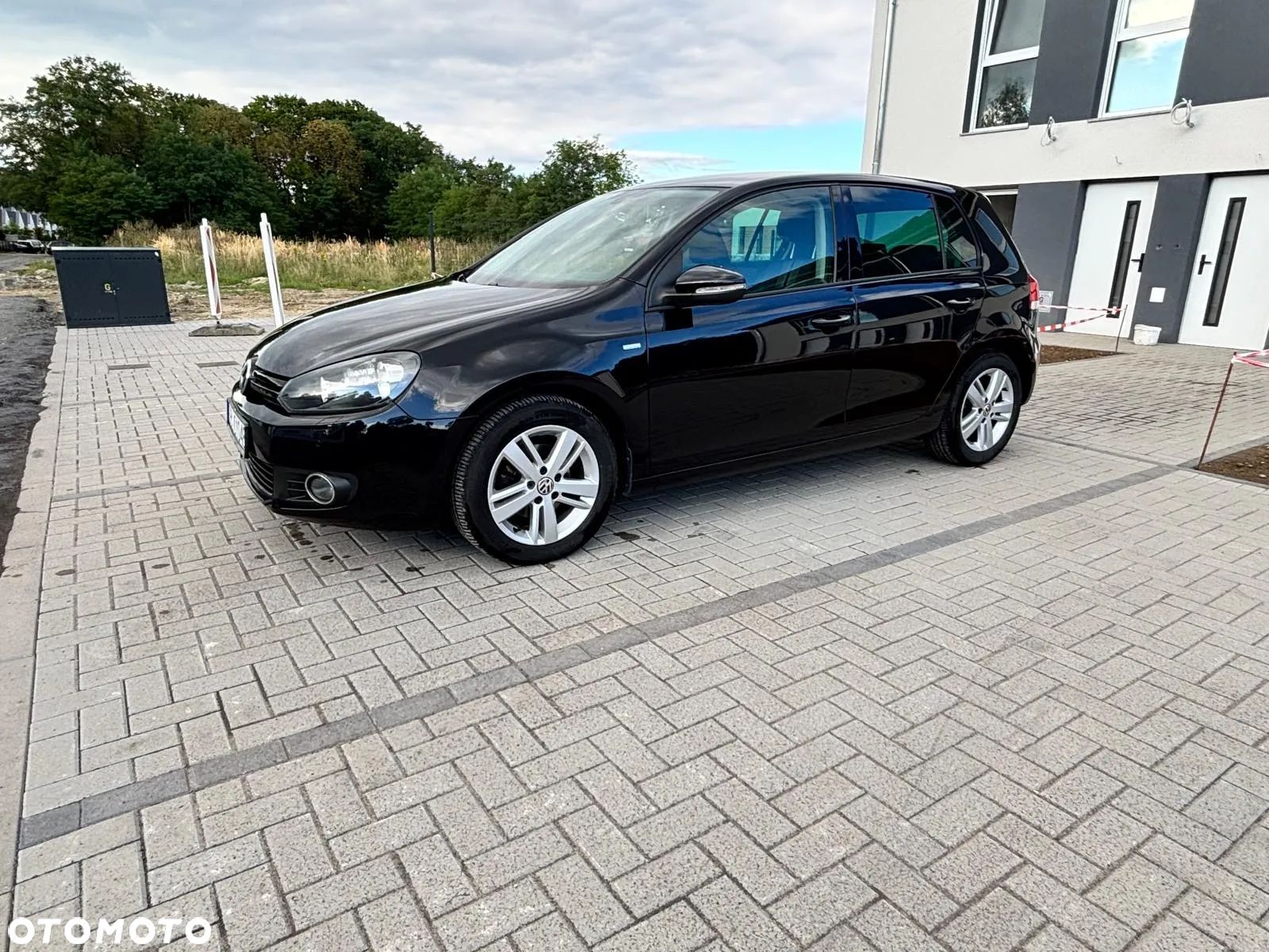 Volkswagen Golf VI 1.6 TDI BlueMot Comfortline - 1