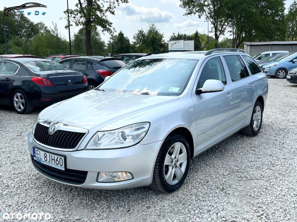 Skoda Octavia 2.0 TDI DPF Family Plus DSG - 3