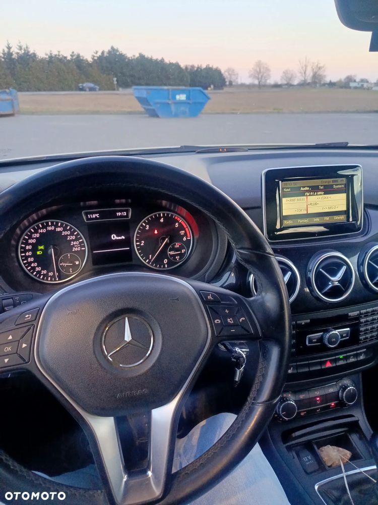 Mercedes-Benz Klasa B 180 CDI BlueEFFICIENCY Edition Style - 9