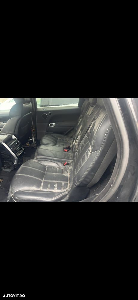 Land Rover Range Rover Sport 4.4 I SDV8 A/B Dynamic - 4