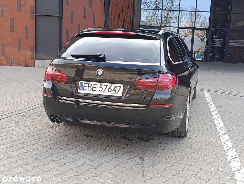 BMW Seria 5 520d Luxury Line - 9