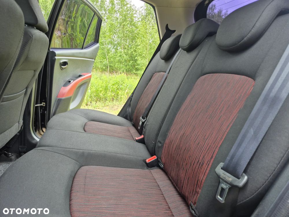 Hyundai i10 1.2 Automatik Passion - 17