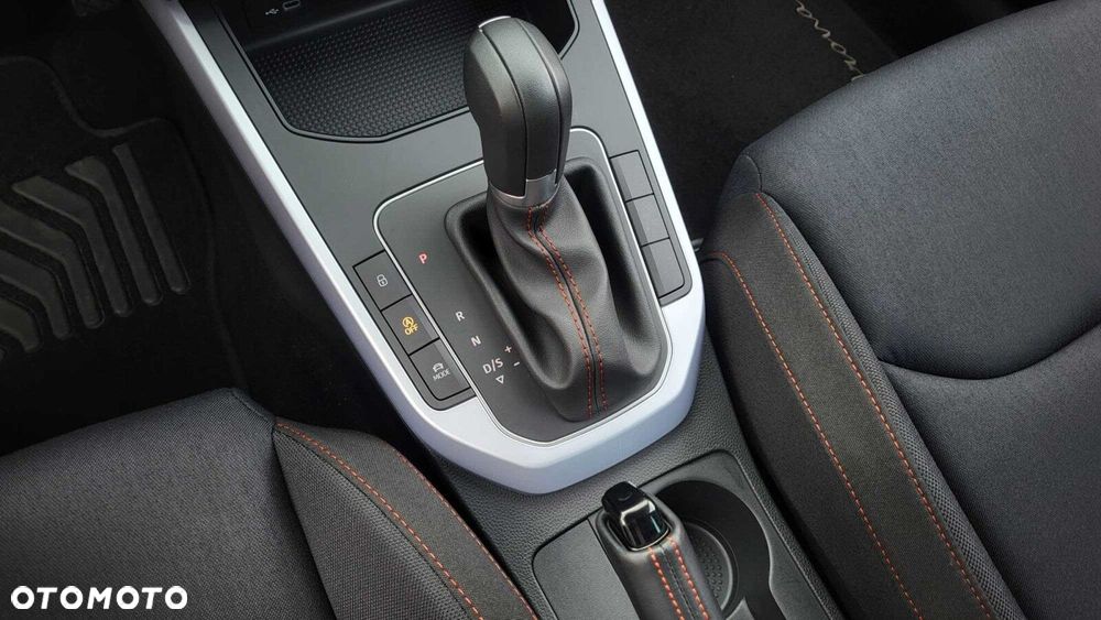 Seat Arona - 23