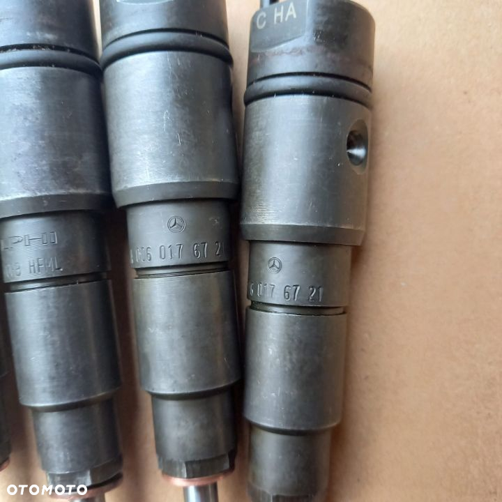 A 0060176721 DELPHI Wtryski wtryskiwacze Paliwa Atego - 3