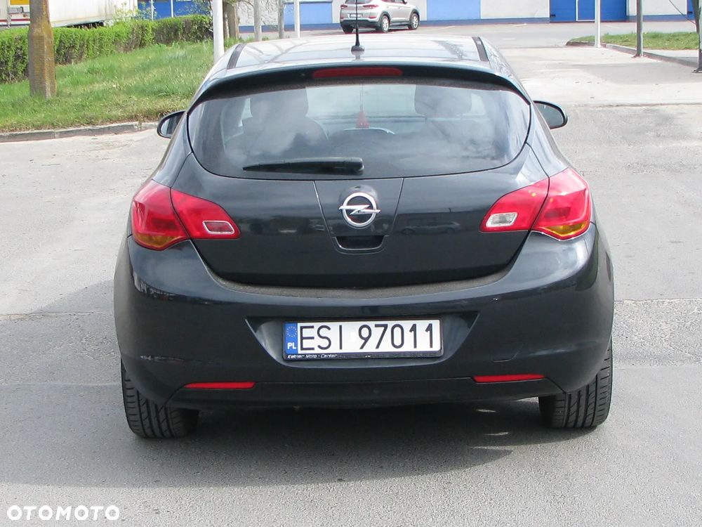 Opel Astra 1.7 CDTI DPF Active - 5