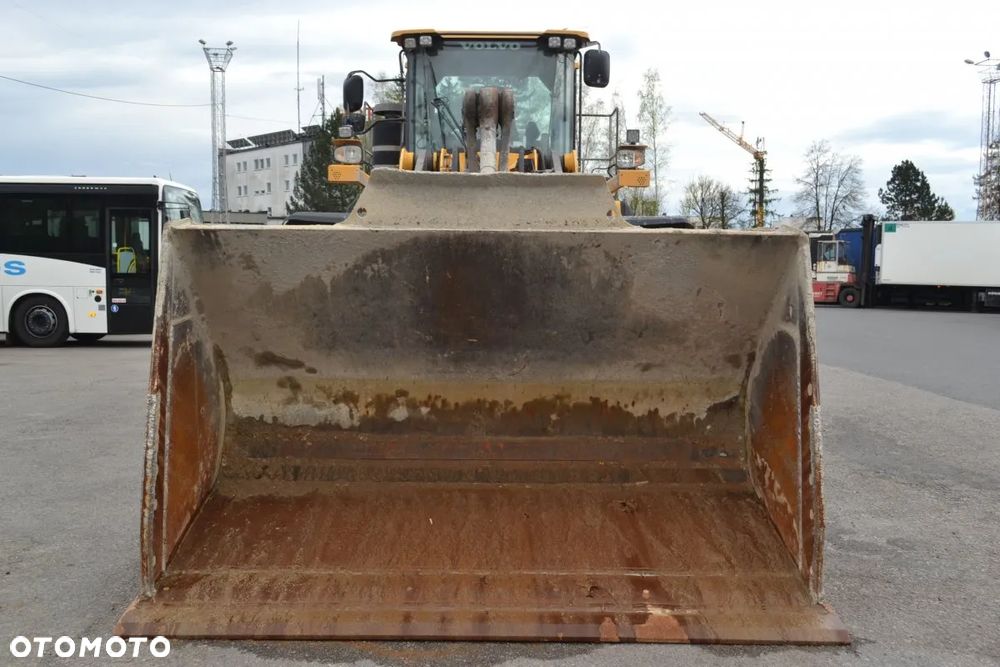 Volvo L150H - 4