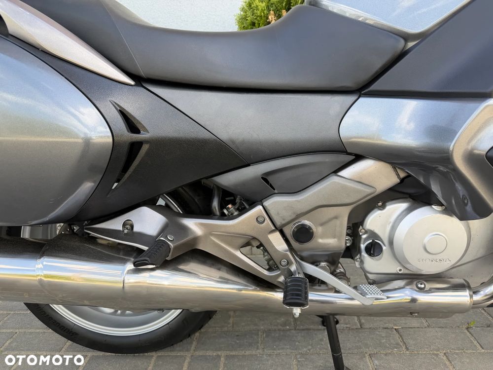 Honda NTV - 17