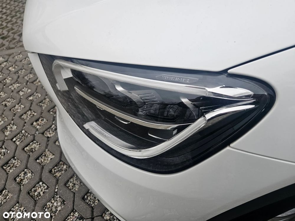 Mercedes-Benz GLC 220 d 4Matic 9G-TRONIC - 12