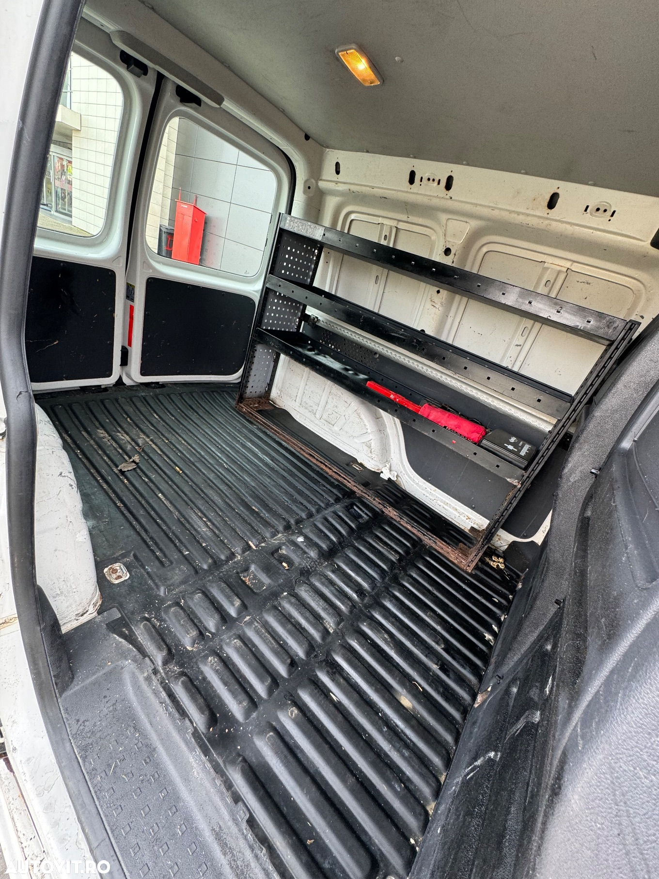Volkswagen Caddy - 19