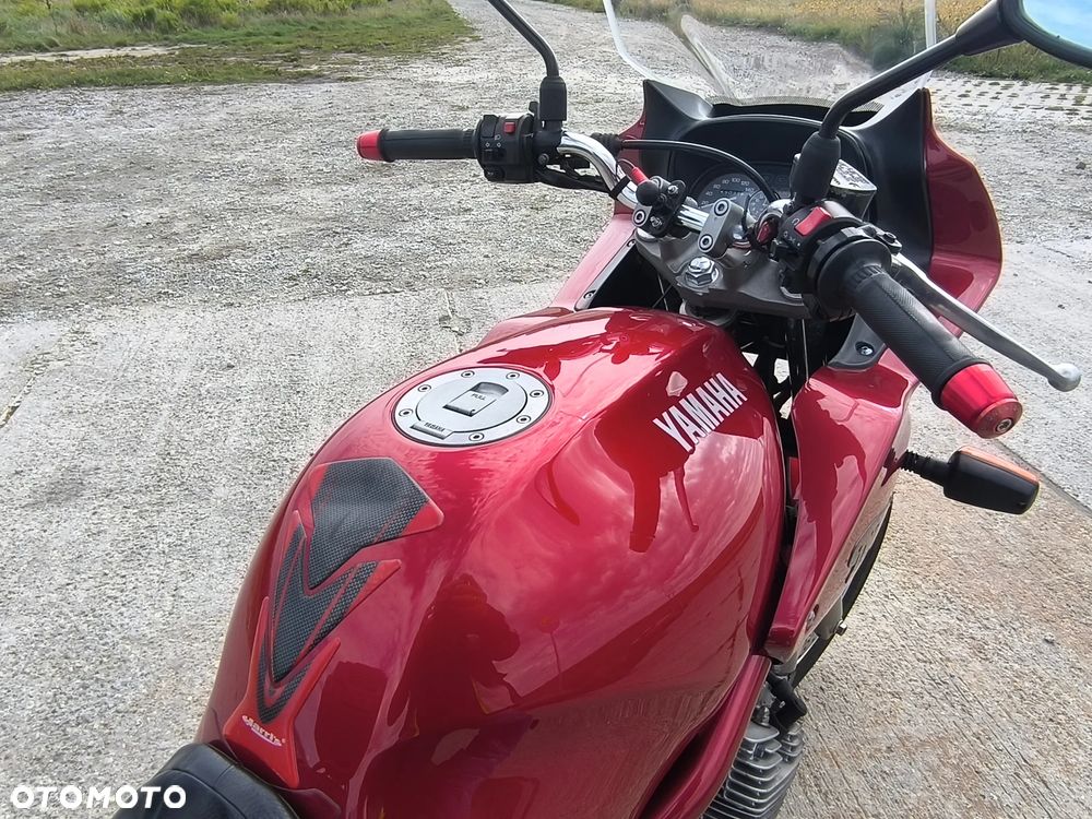 Yamaha XJ - 7