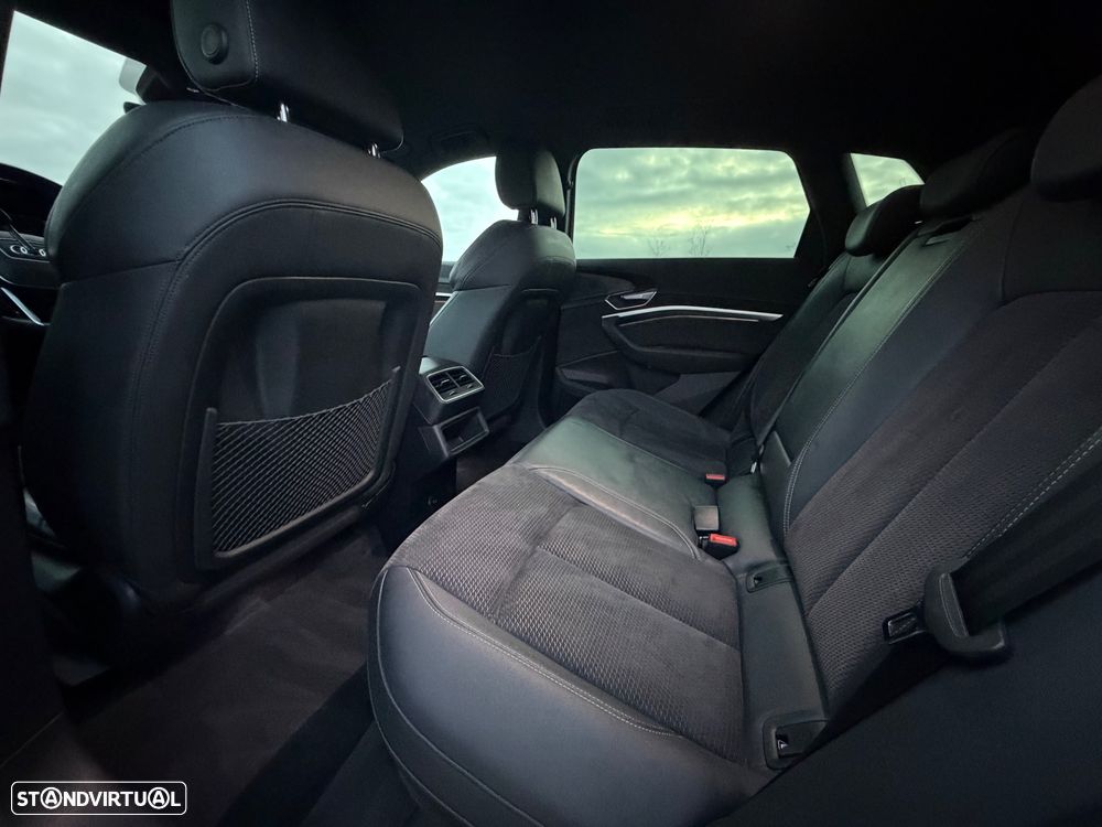 Audi e-tron 55 quattro S line - 27