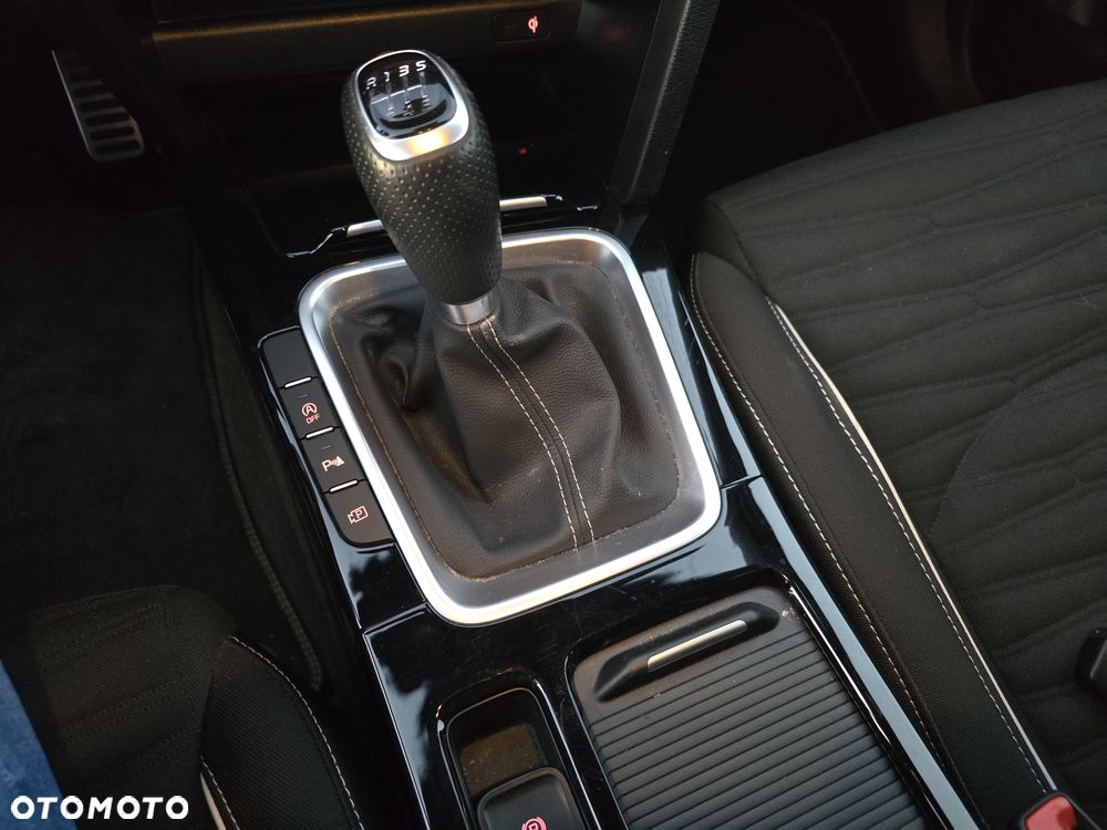 Kia ProCeed 1.5 T-GDI OPF GT LINE - 17