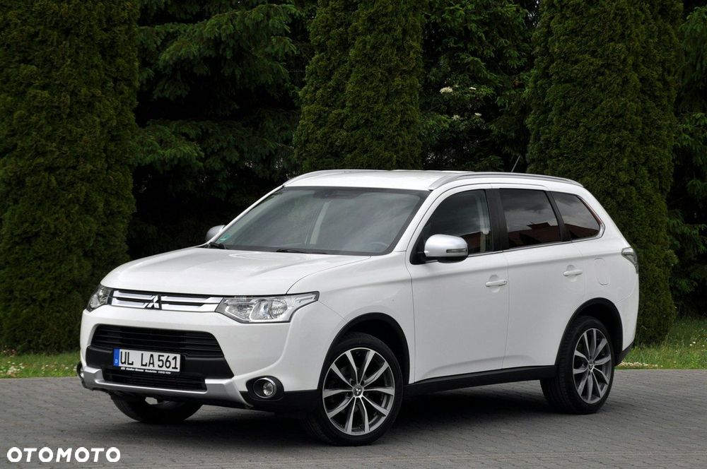 Mitsubishi Outlander - 10
