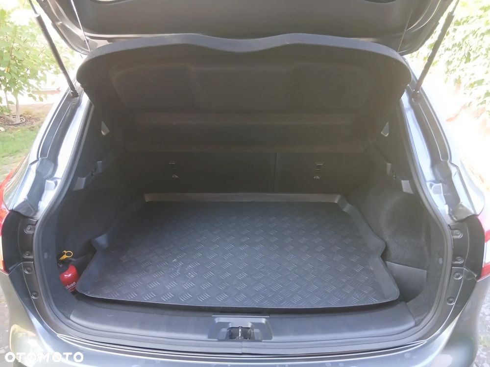 Nissan Qashqai - 15