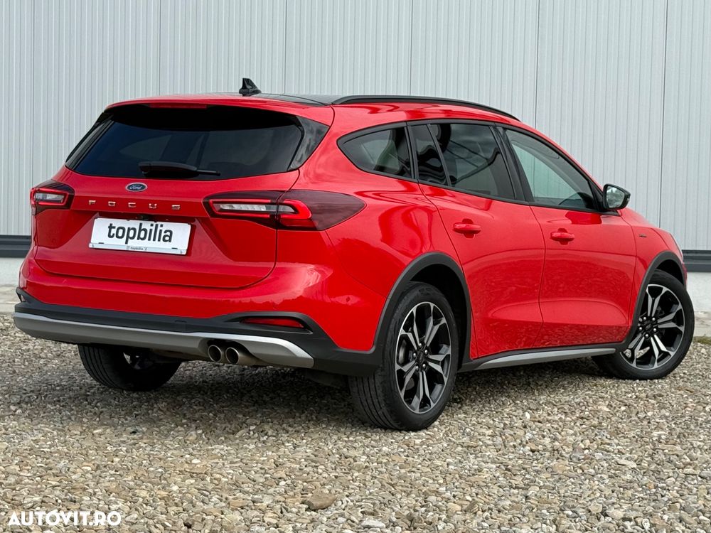 Ford Focus 2022 photo 4