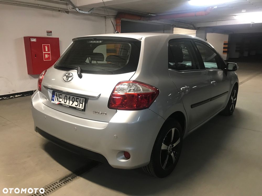 Toyota Auris 1.6 Premium MM - 7