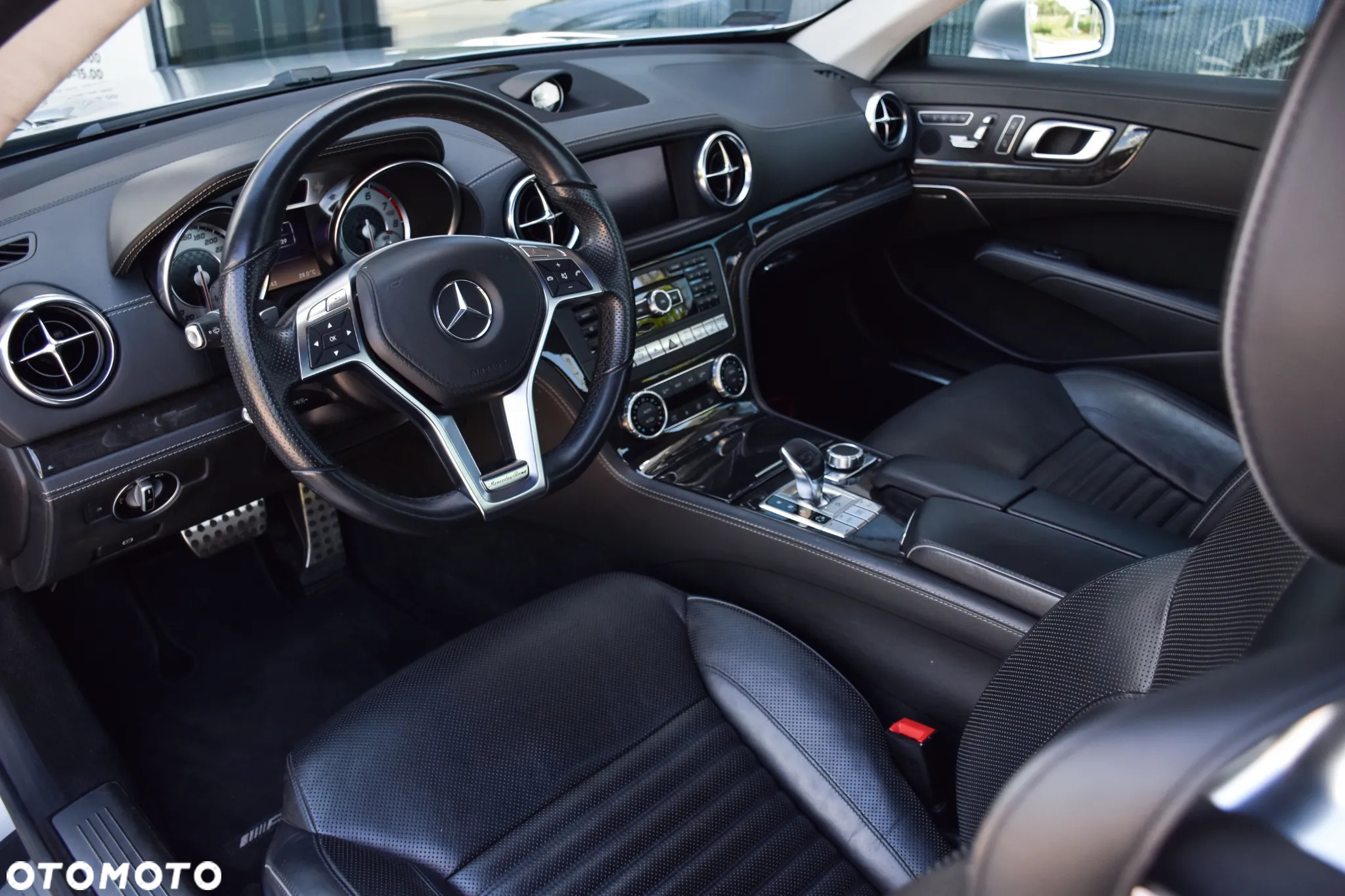 Mercedes-Benz SL 500 - 10