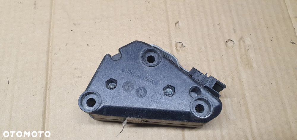 Wzmacniacz Audio głośników VW Golf V 1K0035463D - 4