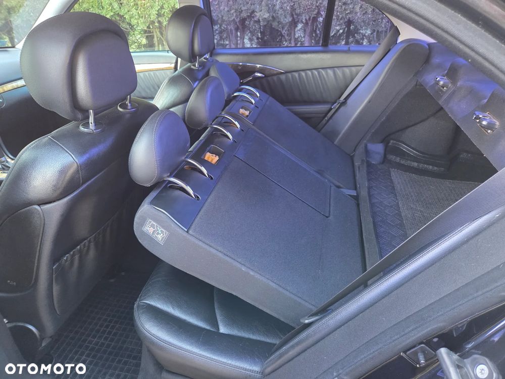 Mercedes-Benz Klasa E 220 CDI Automatik Avantgarde - 17