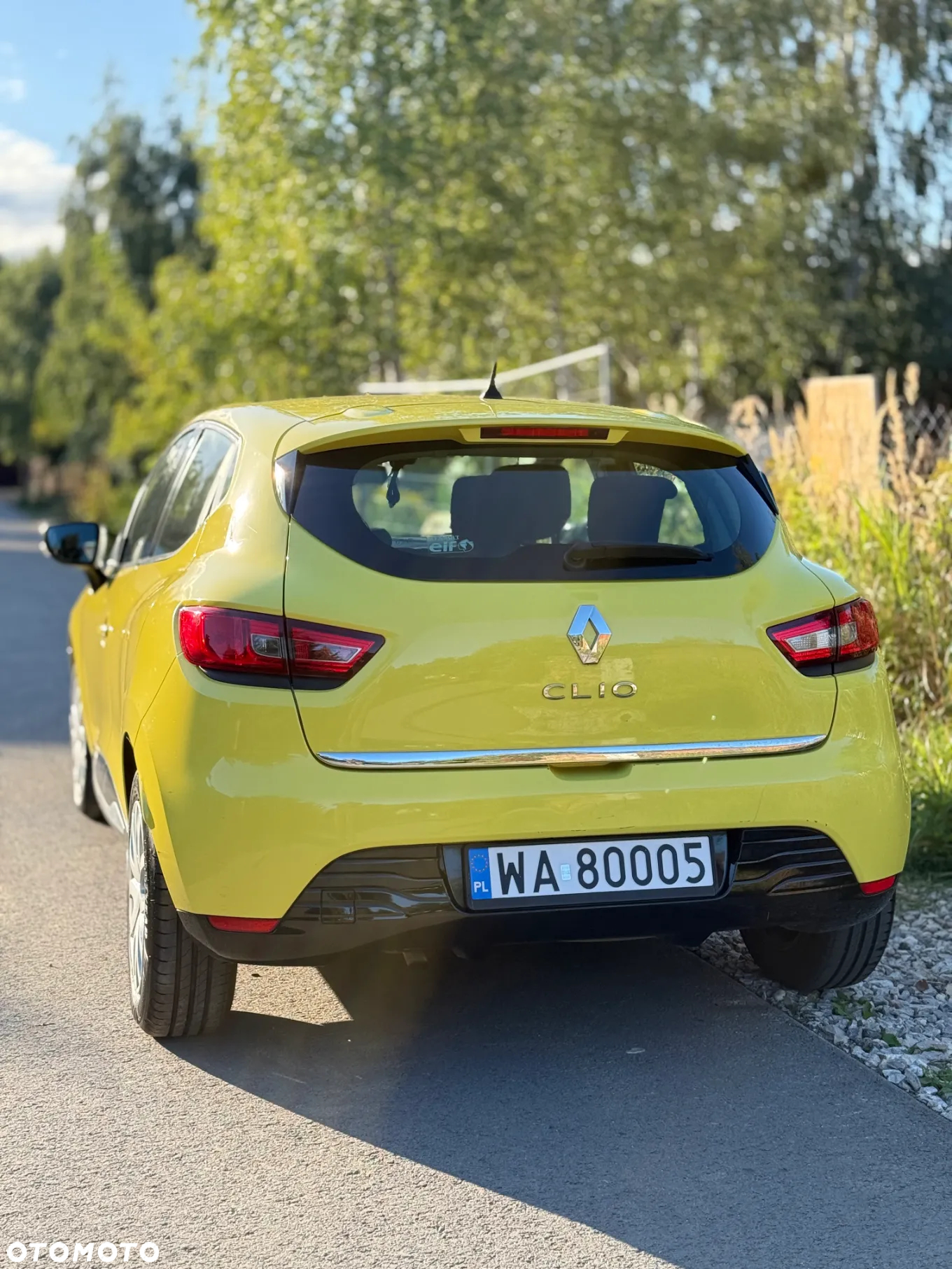 Renault Clio 1.2 16V Zen - 21