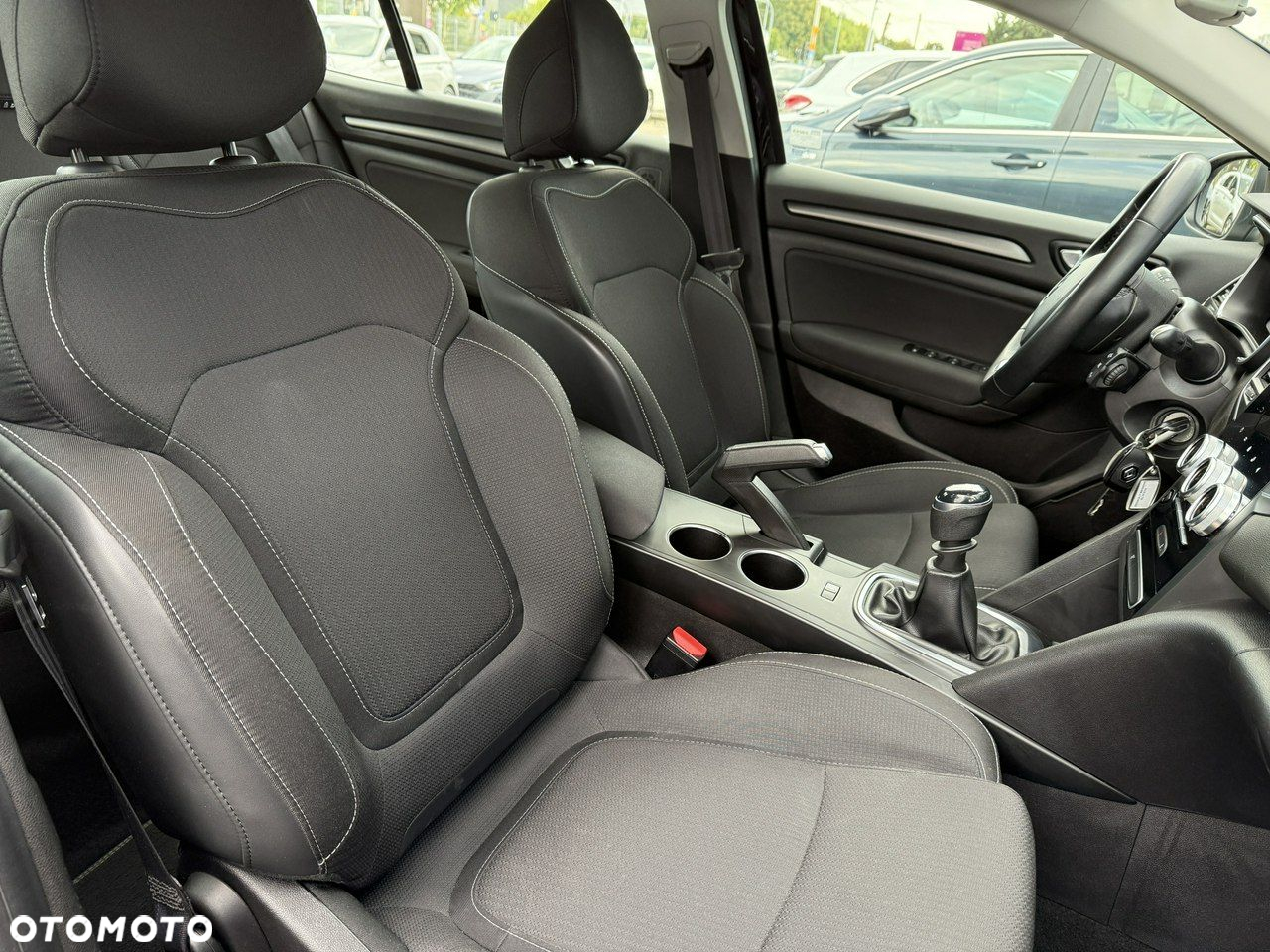Renault Megane - 12