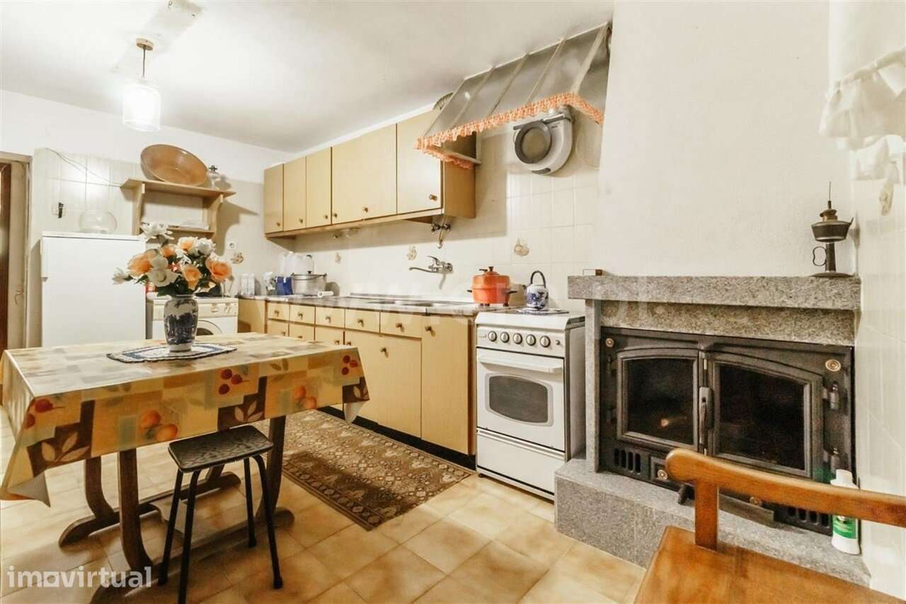 Moradia Geminada T3 / Fundão, Castelejo - Grande imagem: 4/20