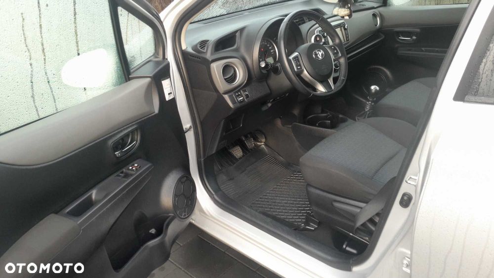 Toyota Yaris - 3
