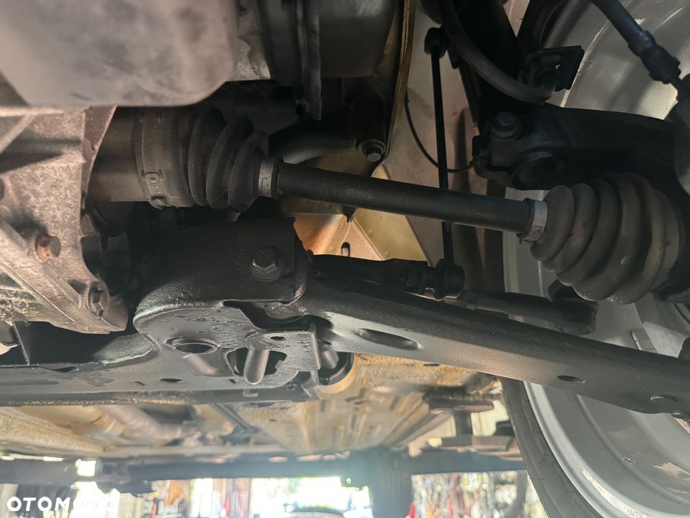 Ford Fiesta 1.4 Trend - 27