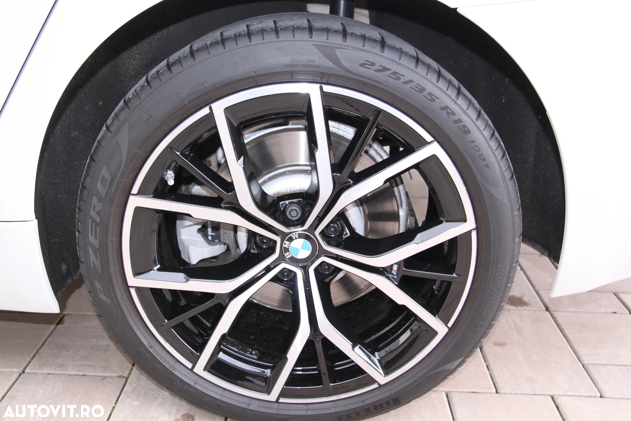 BMW Seria 5 520d AT - 19