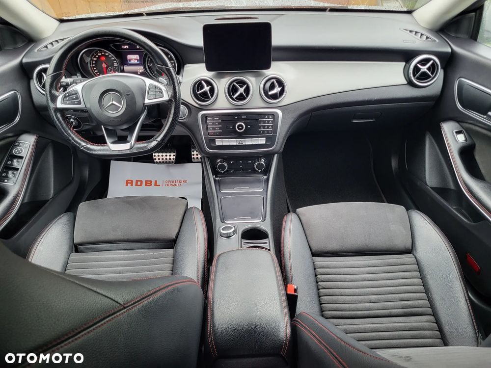 Mercedes-Benz CLA Shooting Brake 200 (CDI) d 4Matic 7G-DCT AMG Line - 15
