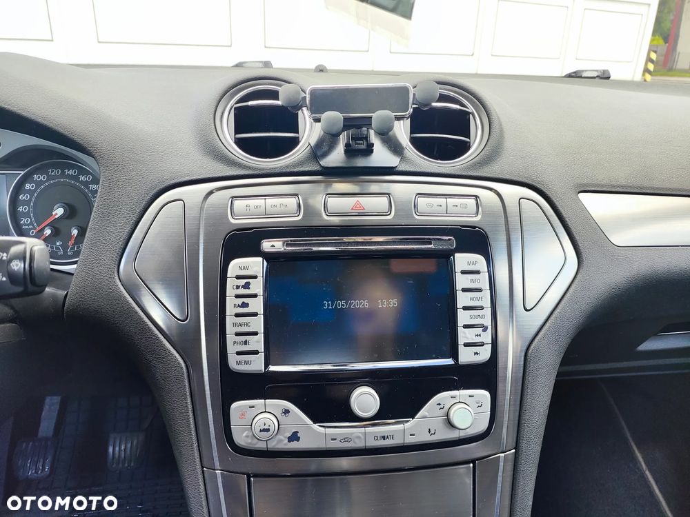 Ford Mondeo 2.0 Titanium - 33