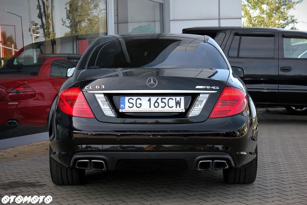 Mercedes-Benz CL - 10