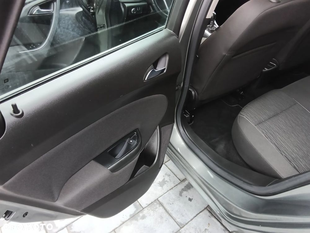 Opel Astra 1.6 Active - 16