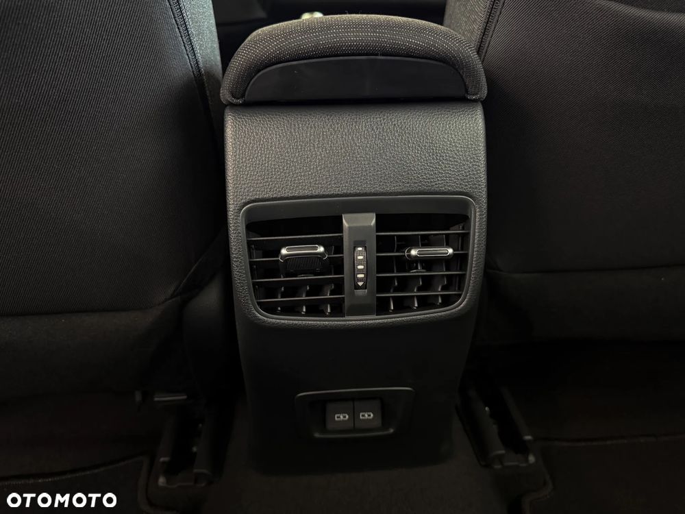 Toyota Corolla 1.5 Comfort - 10