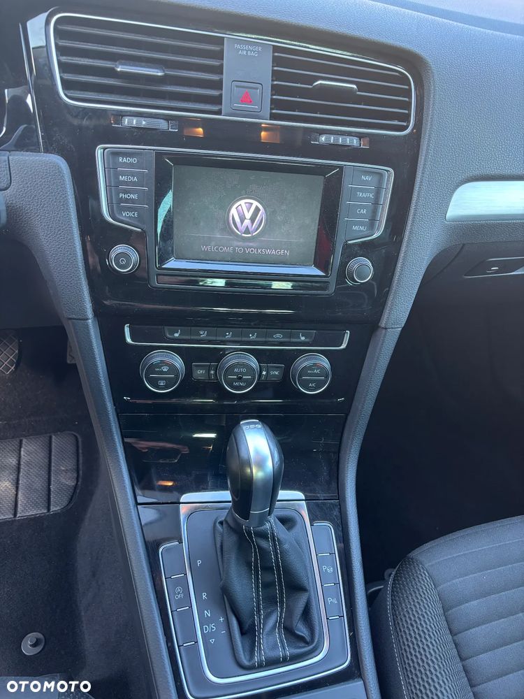 Volkswagen Golf 1.4 TSI BlueMotion Technology DSG Cup - 18