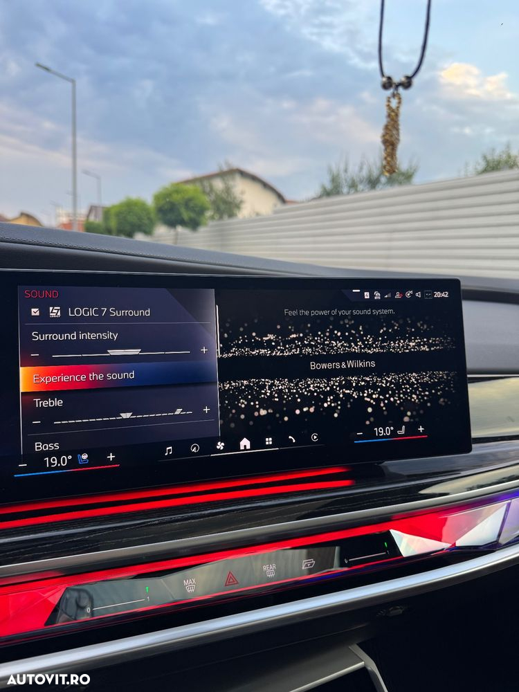 BMW Seria 7 - 24
