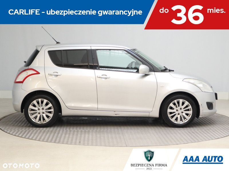 Suzuki Swift - 8