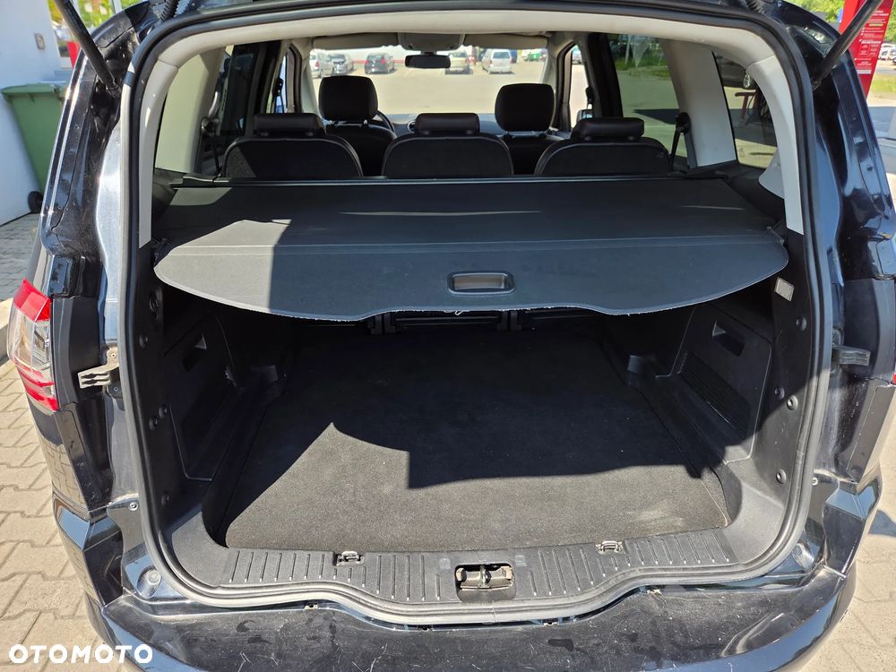 Ford S-Max - 18