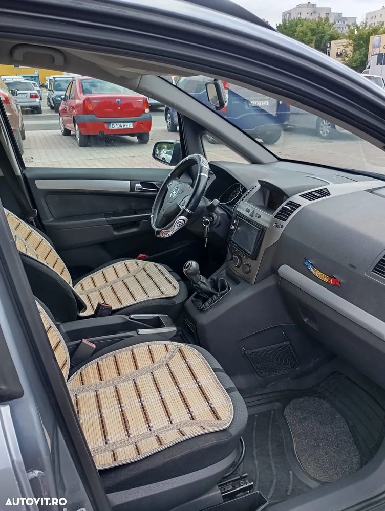 Opel Zafira 1.6i Club - 5