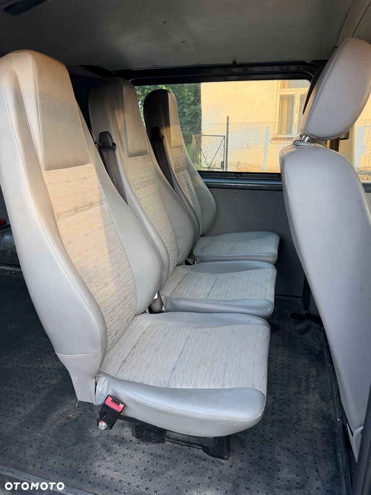 Volkswagen Transporter L2H1 - 13