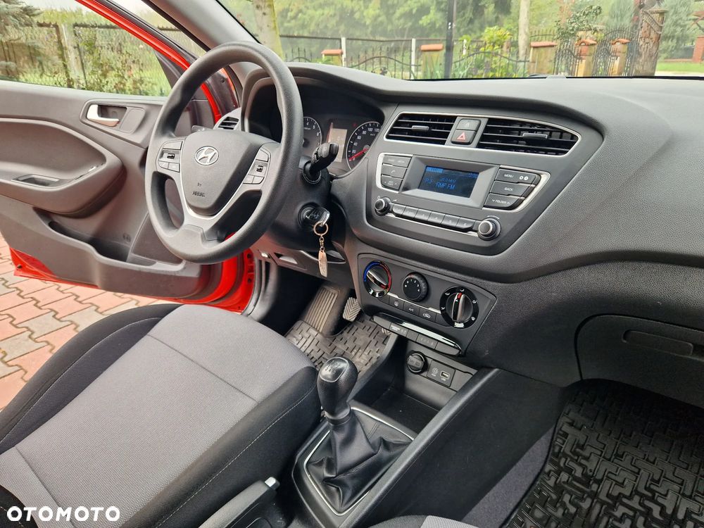 Hyundai i20 1.2 Classic Plus - 26
