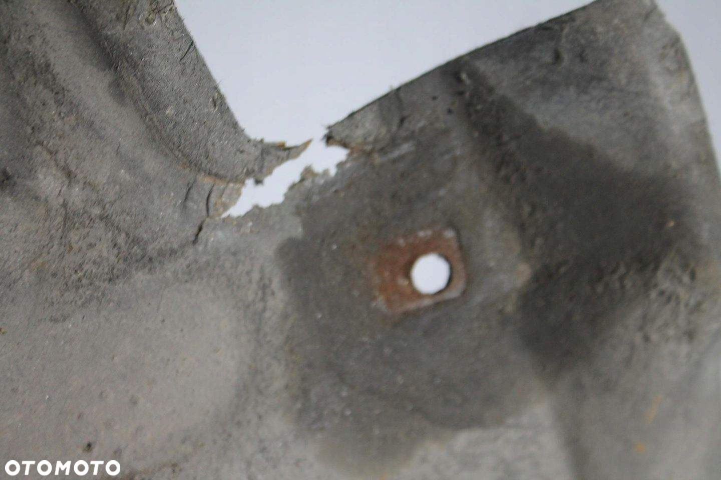 OSŁONA DOLNA PŁYTA 7241814 BMW F30 F31 3.0D 11- - 3