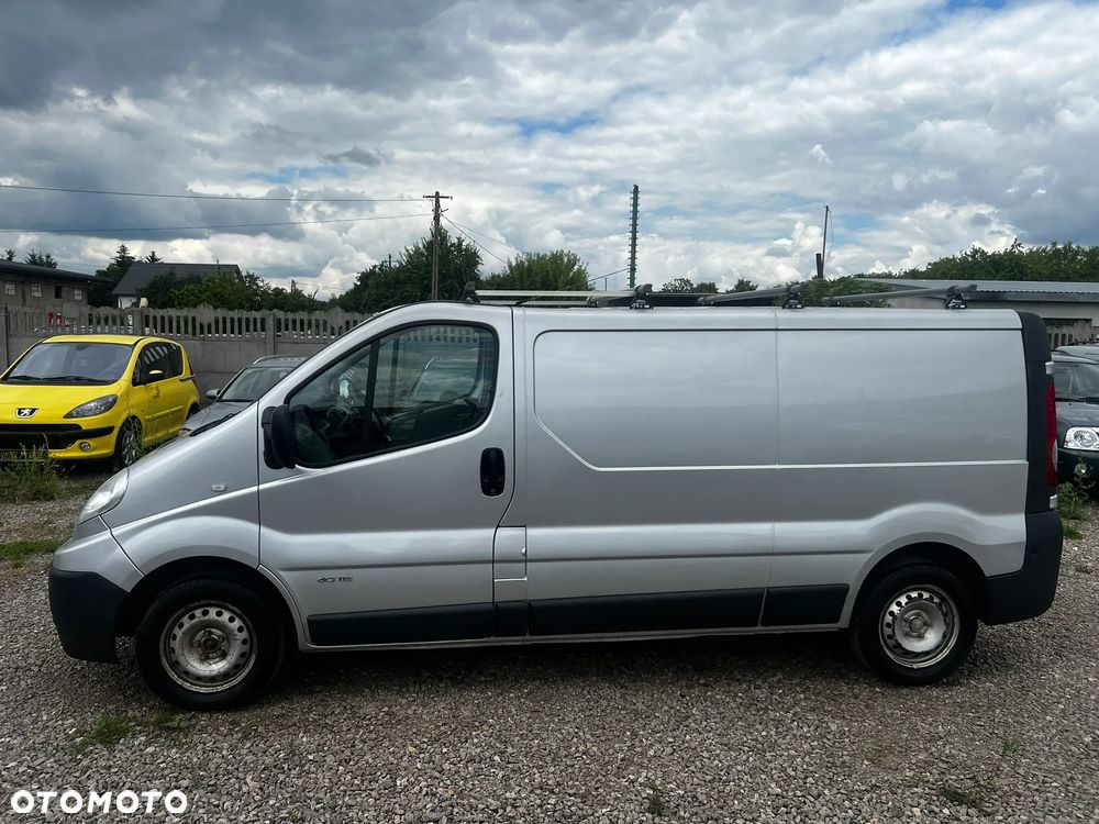 Renault Trafic - 12