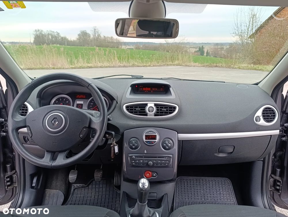 Renault Clio 1.2 16V Tech Run - 6