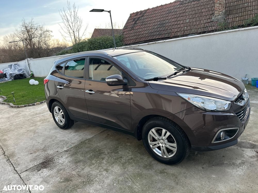 Hyundai ix35 2.0 CRDI 4WD Comfort - 2