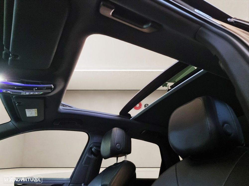 Porsche Cayenne E-Hybrid — fotografia 6