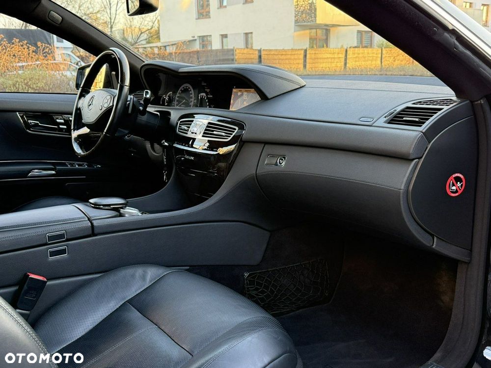 Mercedes-Benz CL - 20