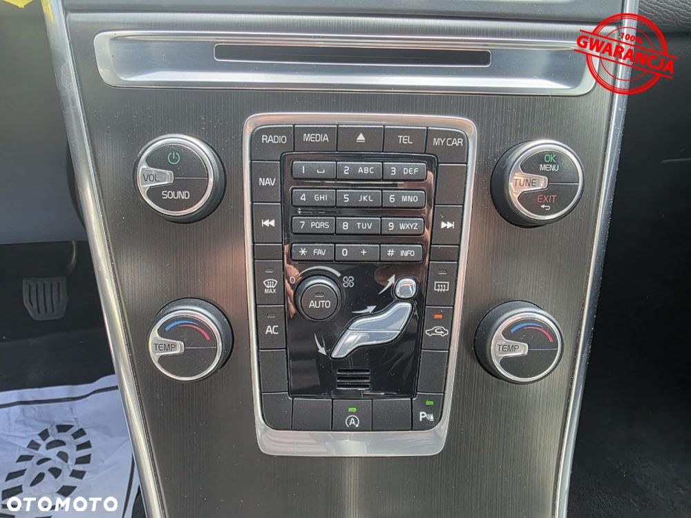 Volvo XC 60 - 30