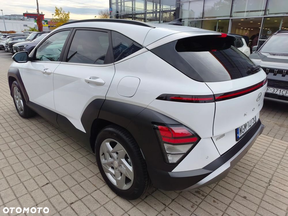 Hyundai Kona - 4